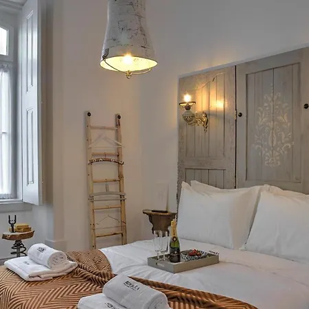Bed & Breakfast Republica Coimbra