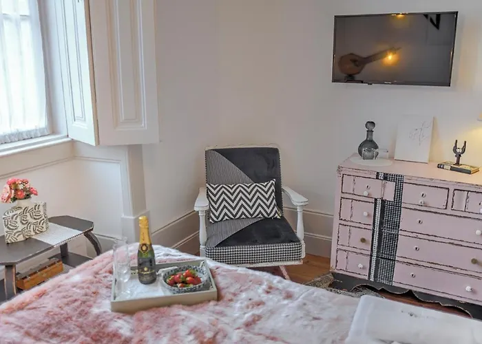 Bed & Breakfast Republica Coimbra