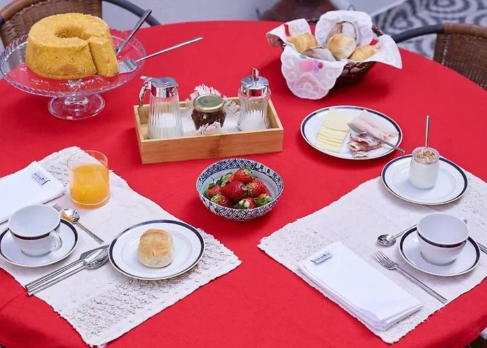 Bed & Breakfast Republica Coimbra